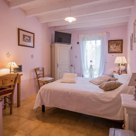 Maison de vacances dans le Lot et Garonne Hébergement de vacances Blanquefort-sur-Briolance
